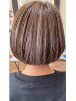 ヘアスタジオブービー&nbsp;ハイライト/前下がり/丸みボブ