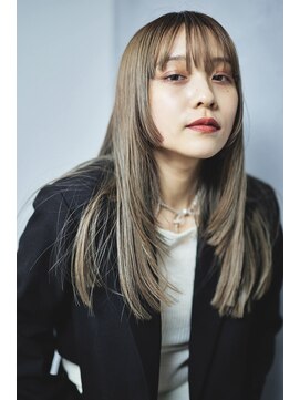 トリッカ シブヤ(TRICCA SHIBUYA) レイヤーロング/顔まわりレイヤー/透明感ベージュ/髪質改善