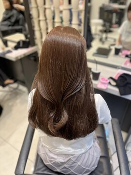 ユーフォリア 銀座本店(Euphoria) Mako チョコレートブラウン 透明感カラー ブリーチなし