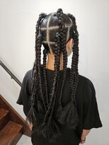 サーティーン(THIRTEEN)&nbsp;イベントなどの特別な日に♪個性派アレンジ(^^)《20代30代》