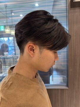 アース オーセンティック 新浦安店(EARTH Authentic) ナチュラルフェザーショート