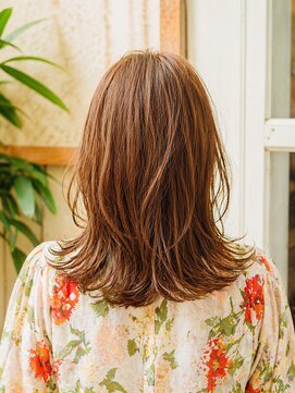 ディンプル 越谷駅前(DiMPlE) ナチュラルロングレイヤースタイル、くびれレイヤー