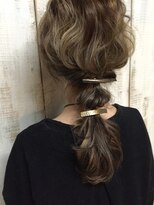 アンジュ(ange)&nbsp;〔ange maco〕3Dカラー×なみ巻き×バレッタ