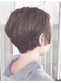 大人かわいい 小顔 ショートボブ サイド