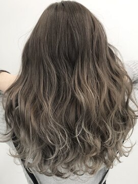 アンブル リュクス 池袋(amble luxe) グラデーションカラー、イルミナカラー、Aujua