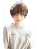 大人可愛い小顔ショートボブ 束感ショート
