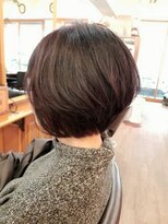 ルークス 中央林間(LOOOKS) くせ毛でも女性らしい丸みのショートボブ