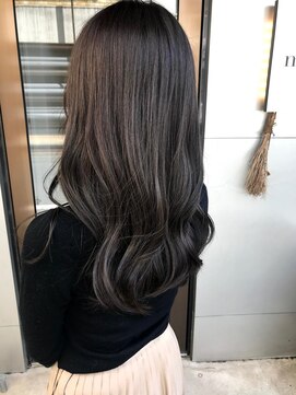 ネイヴィル(navile) ◎赤みゼログレージュカラー