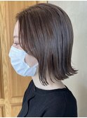 【外ハネミディアム】赤みを抑えたブラウンカラー