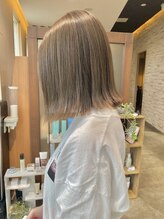 ヘアドレッシング インプローブ 前橋(hair dressing improve) 小顔ストレートボブダブルカラーシアーベージュ切りっぱなしボブ