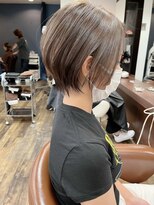 スリー(Th:ree)&nbsp;大人可愛い20代30代40代丸みとくびれショートボブ◎