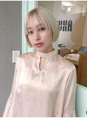 シースルーバング／ミニボブタッセルボブ／ホワイトブリーチ