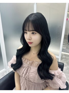 イミュ(IMMU) 韓国　黒髪スタイル