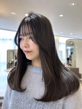 ジーナ 渋谷本店(Zina) 顔周りカット×ナチュラルレイヤー【Zina渋谷本店】