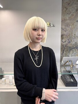 ソル ジングウマエ(SOL JINGUMAE) ブロンドボブ