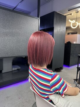 クク 那覇国際通り(CUCU) 切りっぱなしボブ！ハイトーンカラー