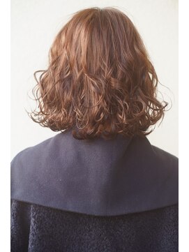 レジュアル(RESSUAL) ミディアム　波巻き　プードルパーマ　オレンジブラウン