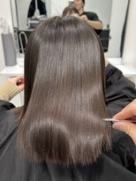 ロムーク 表参道(LOMKH)&nbsp;秋の小顔レイヤーカット髪質改善シールエクステショコラブラウン