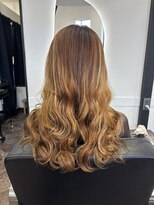 ロア 熊本(LOA)&nbsp;コテ巻き風パーマ　ブリーチパーマ