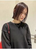 切りっぱなし外ハネボブ艶暗髪シースルーバング