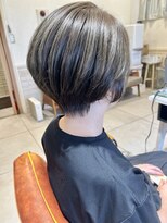 ネオリーブサイン 大森店(Neolive sign) ハンサムショート × アッシュグレージュ 大森