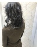 グレージュ/ブラック系