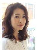 大人カジュアルレイヤー×シナモングレージュ