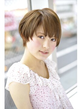 デイズ(days) DAYS 明治神宮前20代30代40代小顔ひし形ネオウルフ