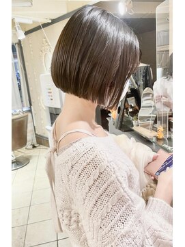 キャンバス バイ ネオリーブ 横浜西口(Canvas by neo.) ナチュラルボブ　ミニボブ　ぷつっとボブ　ぱっつんボブ