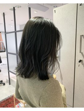 ヨーク(YOKE) YOKE ボブ ネイビーグレージュ ダブルカラー