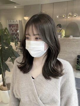 ミズチャーム(Ms.CHARM) くびれヘア×シアーグレージュ