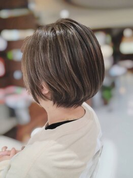 アトリエ atorieの写真/【グレイカラーこそダメージ最小限に!!】繰り返す白髪染めに、髪と頭皮に優しい薬剤を使用◎