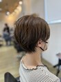 フラクト(FLact) 耳かけショート 襟足までこだわります。