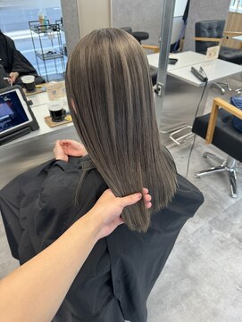 キング 梅田(K!ng) グレージュカラー