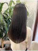 オリーブグレージュ