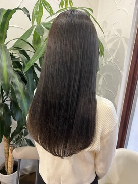 アン(Hair make un) オリーブグレージュ
