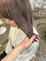 ウィークエンド(WEEKEND)&nbsp;ブリーチ+カット+トリートメント【￥23900】