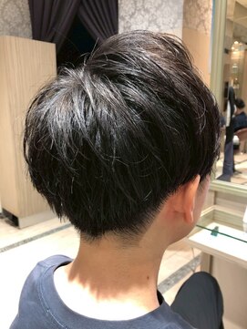 ビス フルール 日暮里店(Vis fleur) 刈り上げスタイル/アップバング