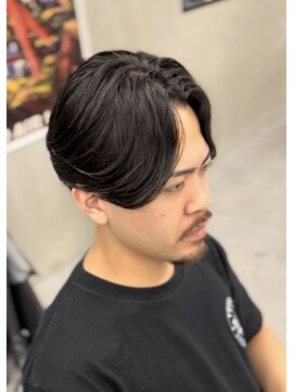 バジー バイ ディーアンドティー(Buzzy by D&T) 曲がる髪質改善