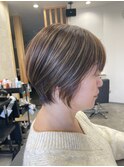 30代40代50代おすすめ♪ハイライトで白髪ぼかし◎大人ショート