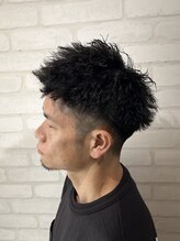 【清潔感×男らしさを引き出す、最強短髪スタイル】フェードスタイルやスパイキーショートまで様々対応！