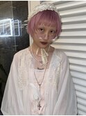オン眉丸みショートカットハイトーンピンクダブルカラー