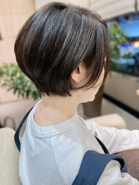 フリップビーアヴェダ(FLIP B AVEDA) 本八幡×ナチュラルショート×上品ツヤカラー