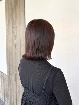 フェイム(FaMe) 切りっぱなしボブ×ピンクブラウン