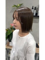 リリ(lili) 似合わせ顔まわりカット+カラー