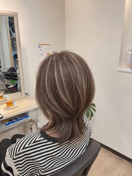 エルベ 茨大前店(elve) ハイライトカラー×くびれウルフスタイル