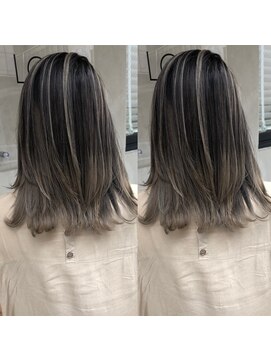 ログスラッシュ(LOG/) バレイヤージュ