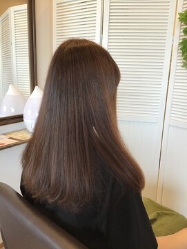 ヘアー デザイン シダー(HAIR DESIGN CEDAR) ロングストレート