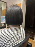 ショートボブ
