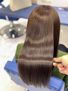 スリーディーヘア(3D Hair) 艶髪エアリーロングレイヤー【髪質改善トリートメント/銀座】